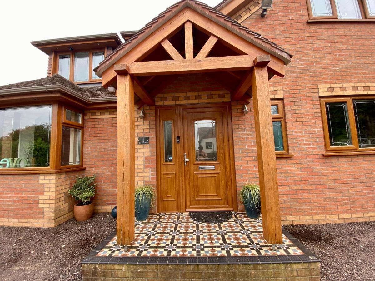 Countryside Family Home Keynsham Exterior photo