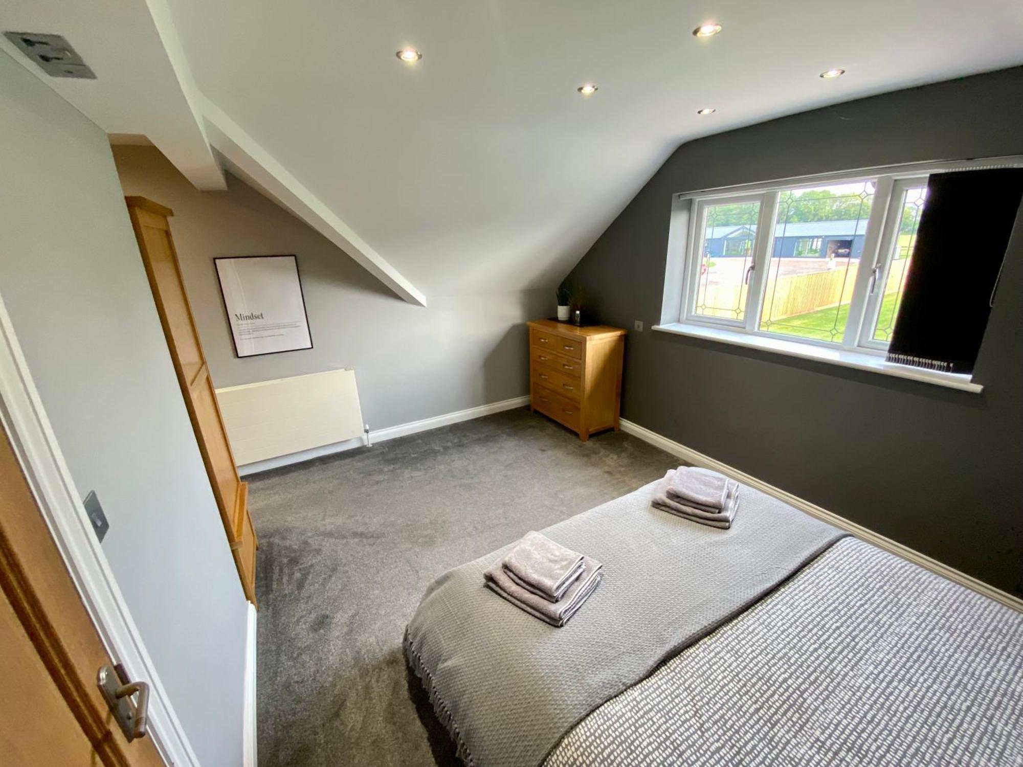 Countryside Family Home Keynsham Exterior photo